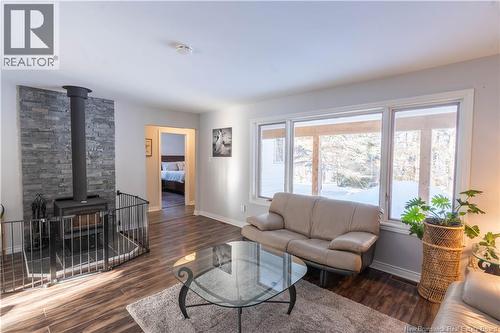 15 Mckinnon Road, Miramichi, NB - Indoor Photo Showing Living Room
