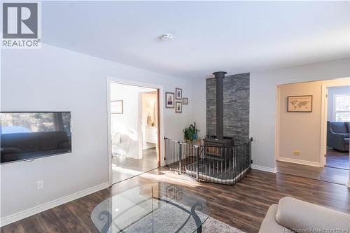 15 Mckinnon Road, Miramichi, NB - Indoor Photo Showing Living Room