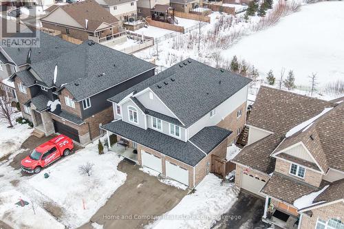 81 Thomas Street, Stratford, ON - Outdoor