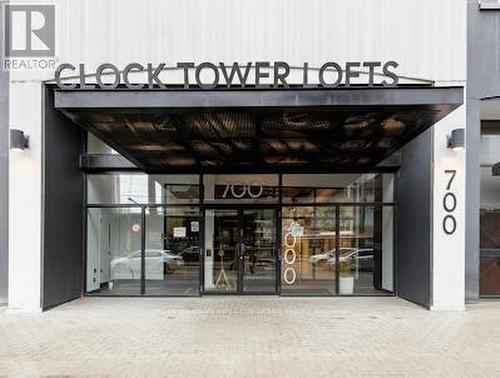 804 - 700 King Street, Toronto, ON - Outdoor