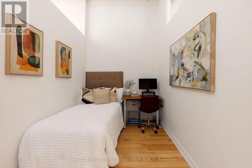 804 - 700 King Street, Toronto, ON - Indoor Photo Showing Bedroom