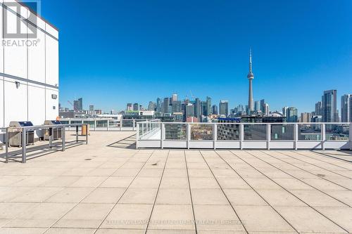 804 - 700 King Street, Toronto, ON - Outdoor