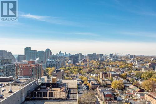 804 - 700 King Street, Toronto, ON - Outdoor With View