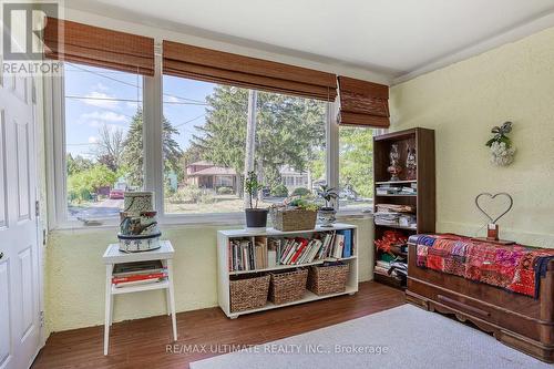 23 Westcroft Drive, Toronto, ON - Indoor Photo Showing Bedroom