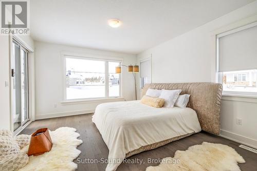 116 Laurens Lane, Georgian Bluffs, ON - Indoor Photo Showing Bedroom