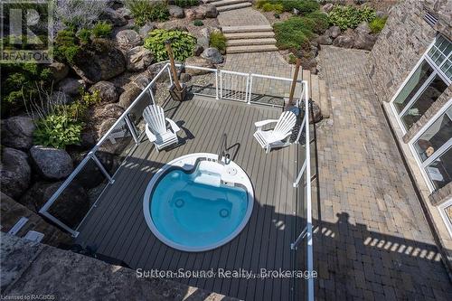 116 Laurens Lane, Georgian Bluffs, ON - Outdoor With Exterior