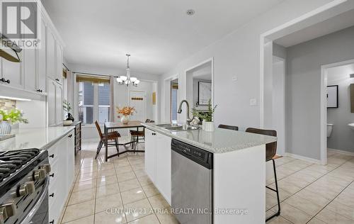 16 Peony Street, Markham, ON - Indoor Photo Showing Kitchen With Double Sink With Upgraded Kitchen