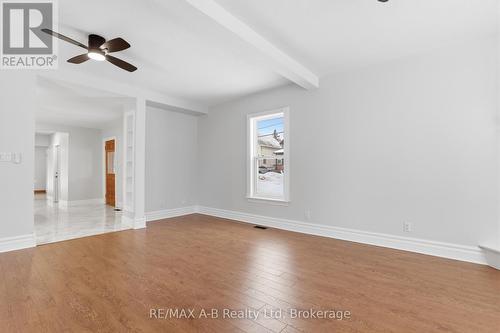 307 Nelson Street, Stratford, ON - Indoor Photo Showing Other Room