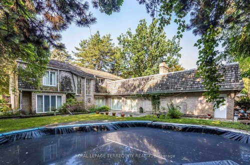 2 Chieftain Crescent, Toronto, ON - Outdoor