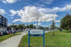 816-7 Smith Crescent  Toronto, ON M8Z 0G3