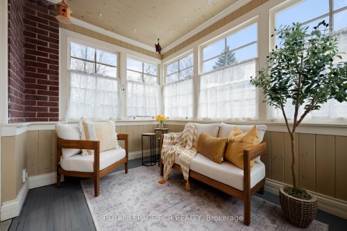 17 First Avenue, Orangeville, ON - Indoor Photo Showing Other Room