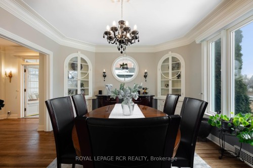 17 First Avenue, Orangeville, ON - Indoor Photo Showing Dining Room