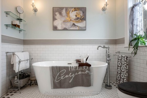 17 First Avenue, Orangeville, ON - Indoor