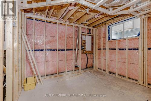 18 - 7966 Fallon Drive, Lucan Biddulph (Granton), ON - Indoor Photo Showing Basement