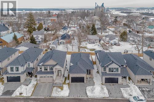 18 - 7966 Fallon Drive, Lucan Biddulph (Granton), ON - Outdoor