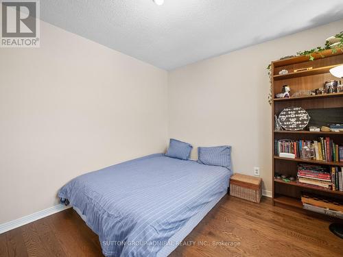 103 Winding Lane, Vaughan, ON - Indoor Photo Showing Bedroom