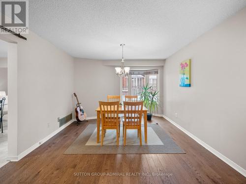 103 Winding Lane, Vaughan, ON - Indoor Photo Showing Dining Room