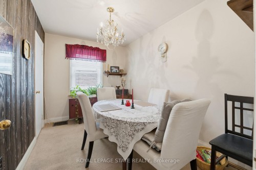 298 Sanatorium Road, Hamilton, ON - Indoor Photo Showing Dining Room