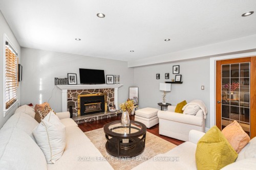 92 Auchmar Road, Hamilton, ON - Indoor Photo Showing Living Room With Fireplace