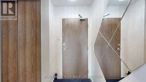 901 - 131 Torresdale Avenue, Toronto, ON - Indoor Photo Showing Other Room