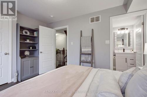 46 - 70 Plains Road W, Burlington (Lasalle), ON - Indoor Photo Showing Bedroom