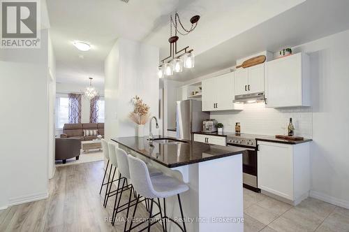 46 - 70 Plains Road W, Burlington (Lasalle), ON - Indoor Photo Showing Kitchen With Stainless Steel Kitchen With Upgraded Kitchen