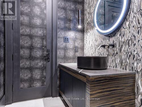 214 Jerseyville Road, Brantford, ON - Indoor