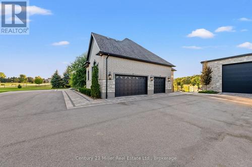 214 Jerseyville Road, Brantford, ON - Outdoor