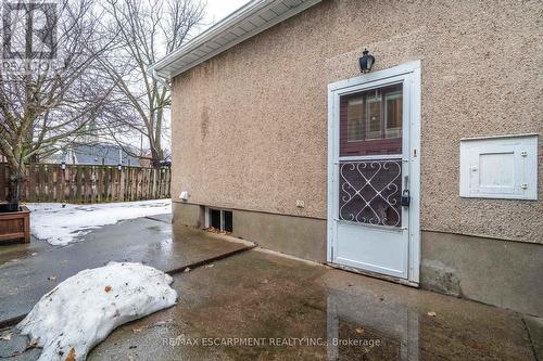 35 Charles Avenue, St. Catharines, ON - Outdoor With Exterior