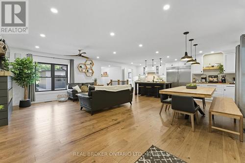 115 Lakeshore Road Rr 2 Port Burwell Road, Norfolk, ON - Indoor