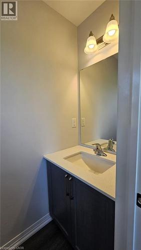 155 Equestrian Way Unit# 54, Cambridge, ON - Indoor Photo Showing Bathroom