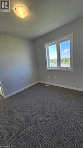 155 Equestrian Way Unit# 54, Cambridge, ON - Indoor Photo Showing Other Room