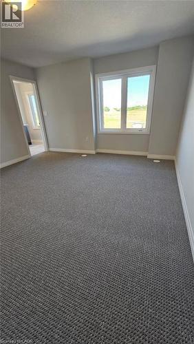 155 Equestrian Way Unit# 54, Cambridge, ON - Indoor Photo Showing Other Room