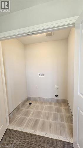 155 Equestrian Way Unit# 54, Cambridge, ON - Indoor Photo Showing Other Room