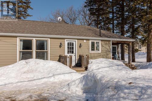 1046 County 124 Road N, Clearview (Singhampton), ON - Outdoor