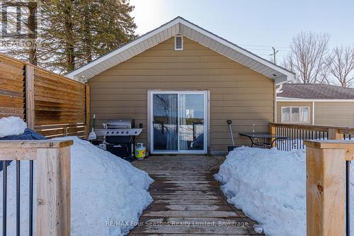 1046 County 124 Road N, Clearview (Singhampton), ON - Outdoor With Exterior