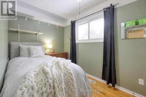 83 Frederick Street, Woodstock (Woodstock - North), ON - Indoor Photo Showing Bedroom