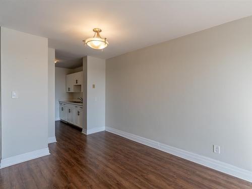 506-10 Derby Lane, Sarnia, ON 