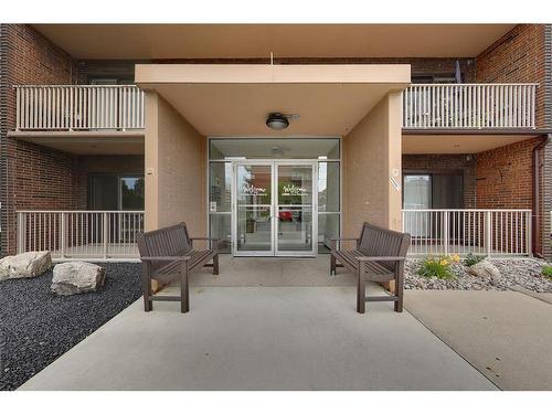 506-10 Derby Lane, Sarnia, ON 