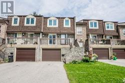 7 SANDHURST CIRCLE E  Toronto, ON M1S 4B2