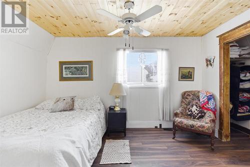 49 Hawthorne Ave, Sault Ste. Marie, ON - Indoor Photo Showing Bedroom