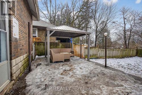 655 Highbury Avenue N, London East (East M), ON - Outdoor With Deck Patio Veranda