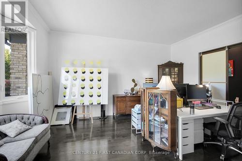768 Franklinway Crescent, London North (North R), ON - Indoor Photo Showing Office