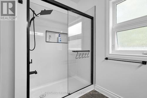 768 Franklinway Crescent, London North (North R), ON - Indoor