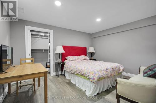 768 Franklinway Crescent, London North (North R), ON - Indoor Photo Showing Bedroom