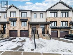 98 CRAFTER Crescent  Stoney Creek, ON L8J 0H7