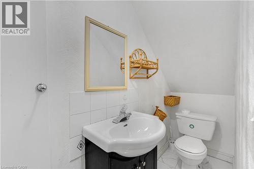 1180 Mississauga Valley Boulevard Unit# 4, Mississauga, ON - Indoor Photo Showing Bathroom