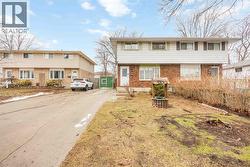 639 Stacy COURT  Sarnia, ON N7S 4M5
