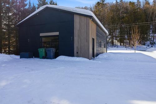 Garage - 57 Ch. Du Poisson-Blanc, Notre-Dame-Du-Laus, QC - Outdoor With Exterior