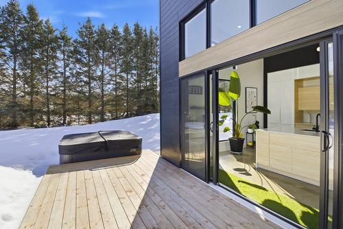 Spa - 57 Ch. Du Poisson-Blanc, Notre-Dame-Du-Laus, QC - Outdoor With Exterior